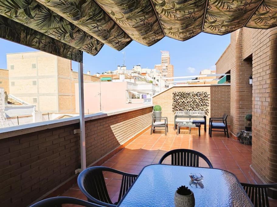 Apartamentos Turisticos Seviro Madri Exterior foto